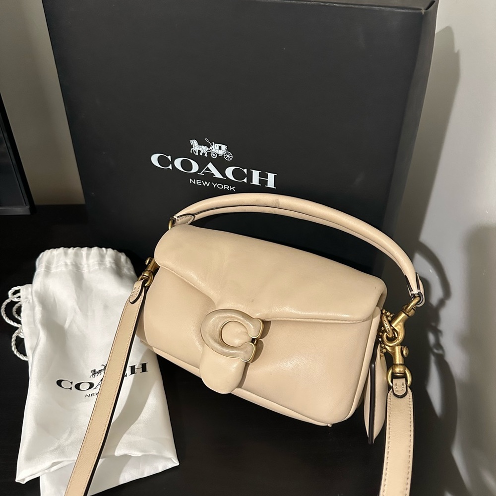 COACH PILLOW TABBY 18 Leather Shoulder Bag Crossbody Ivory Authentic Mini